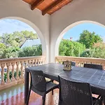 Villa S\'Aguila