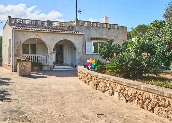 Villa S\'Aguila